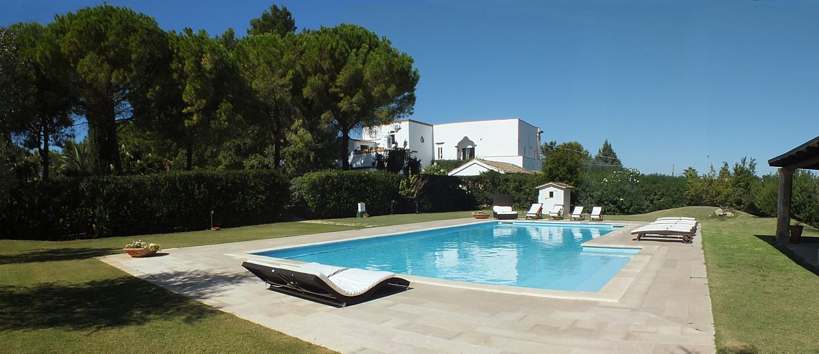 Villa by the sea in Apulia, in Italy