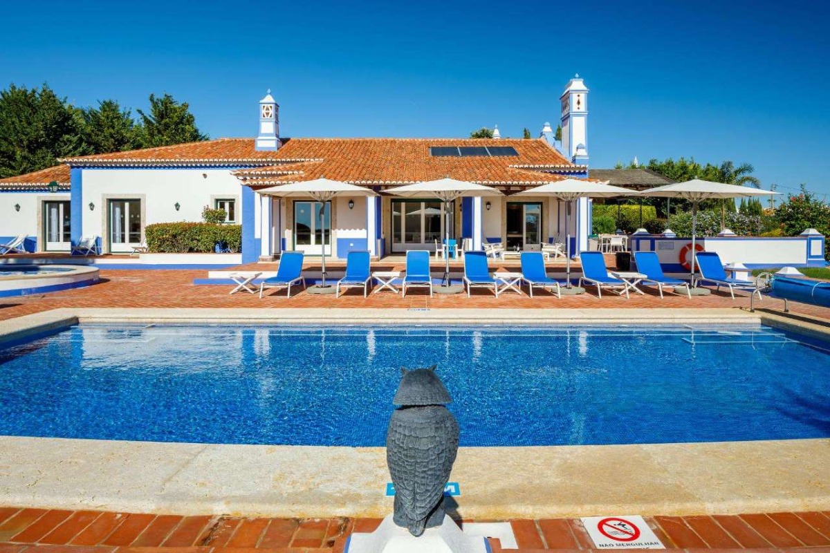 Villa by the sea in the Algarve, in Portugal