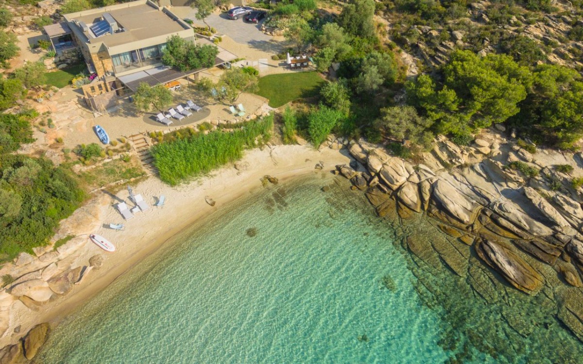 Villa by the sea in Halkidiki, in Greece