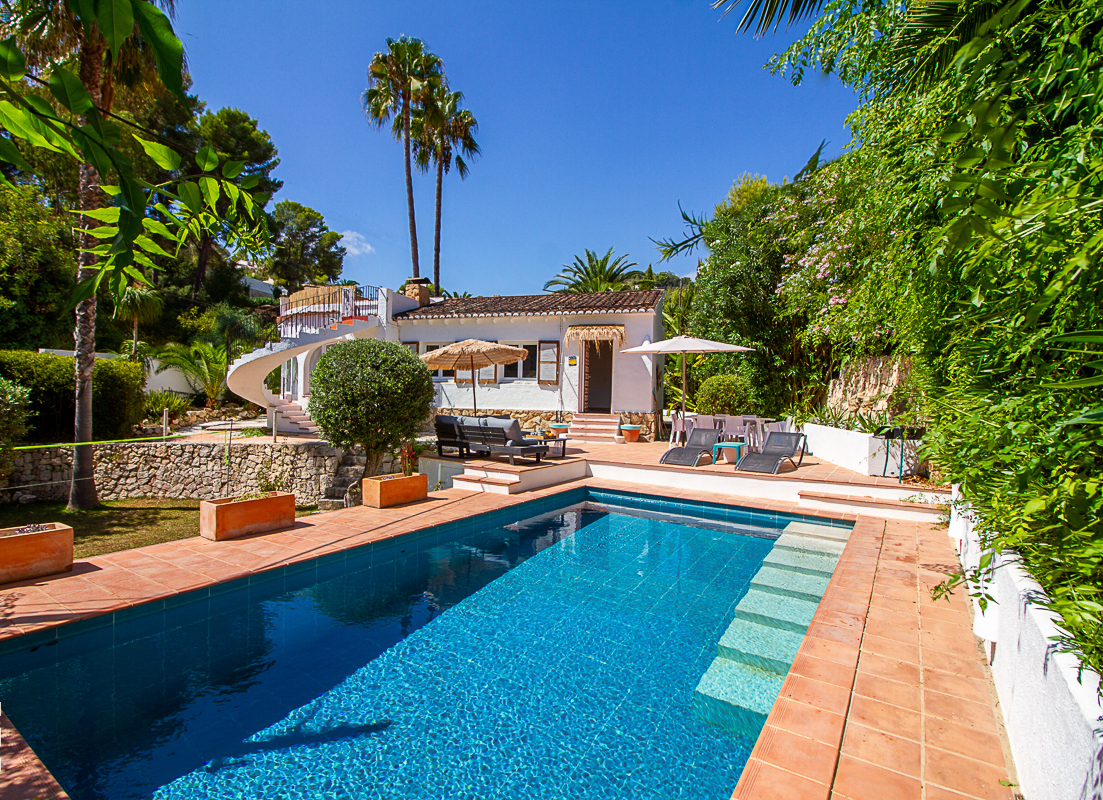 Villa by the sea on the Costa Blanca, in Spain