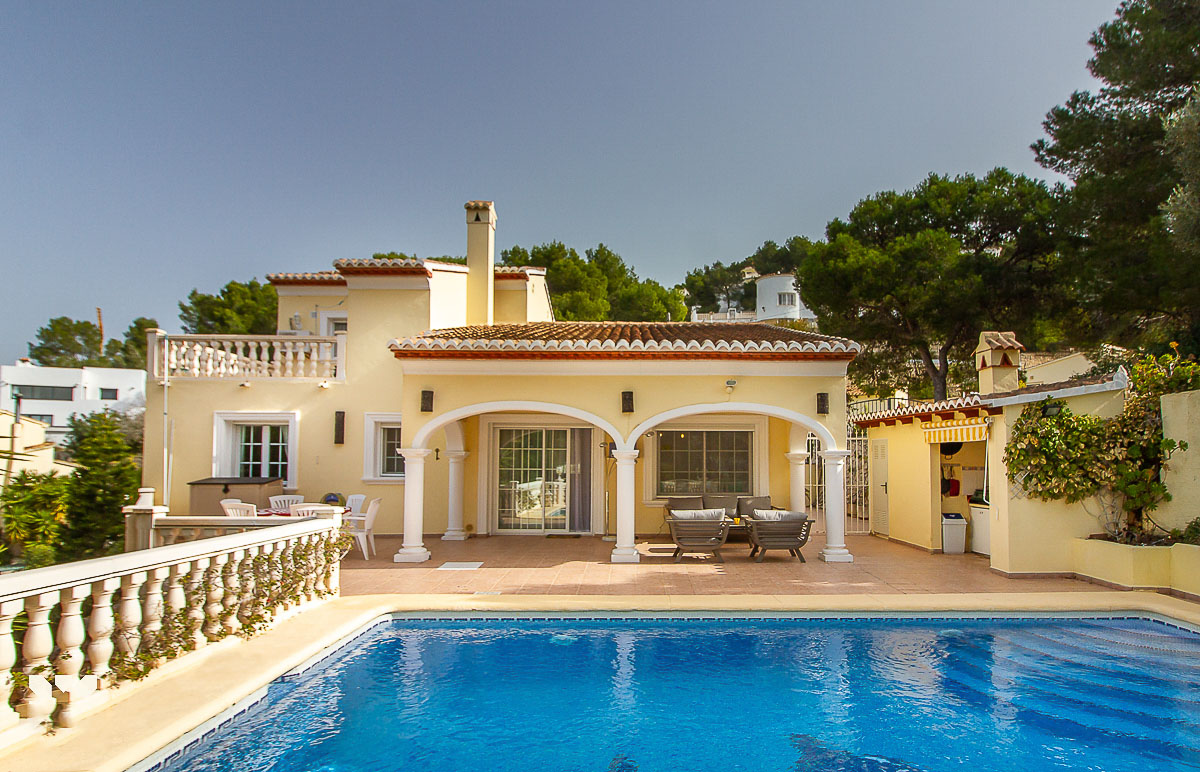 Villa by the sea on the Costa Blanca, in Spain