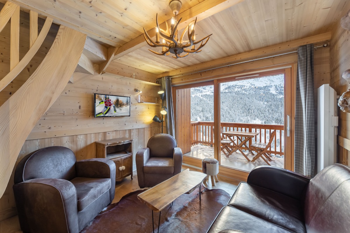 Apartment by the slope at the ski resorts, in France