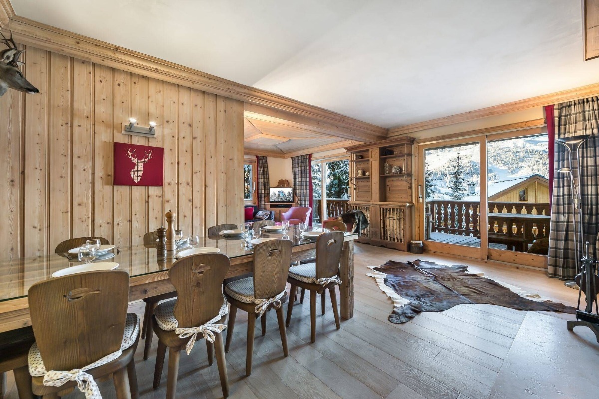 Apartment by the slope at the ski resorts, in France