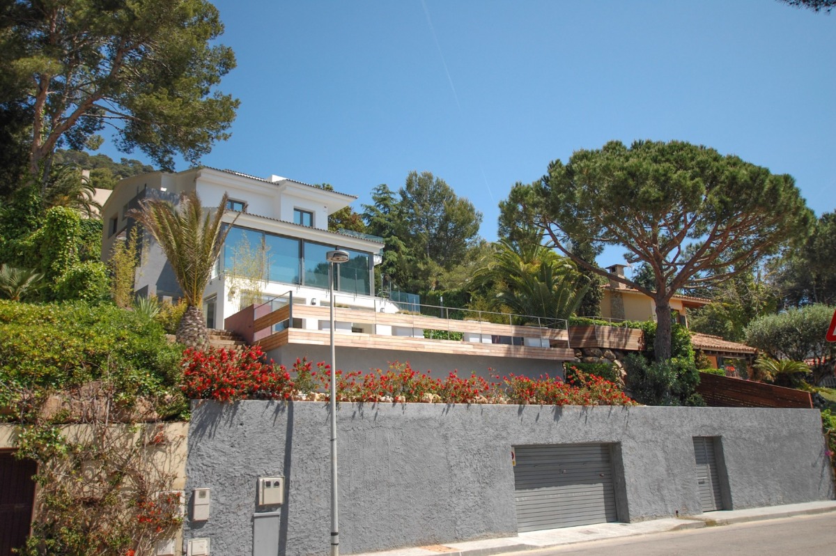 Villa by the sea on the Costa Brava, in Spain