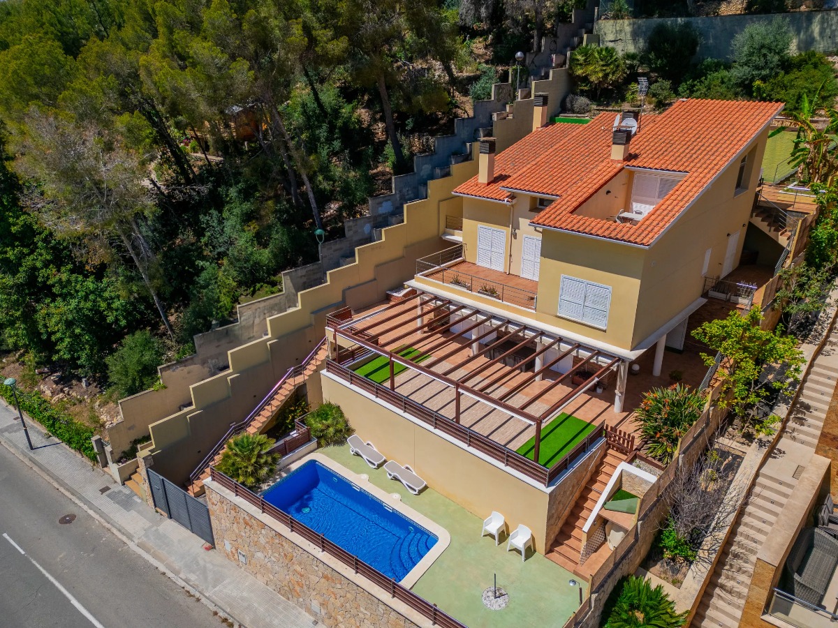 Villa by the sea  on the Costa Dorada, in Spain