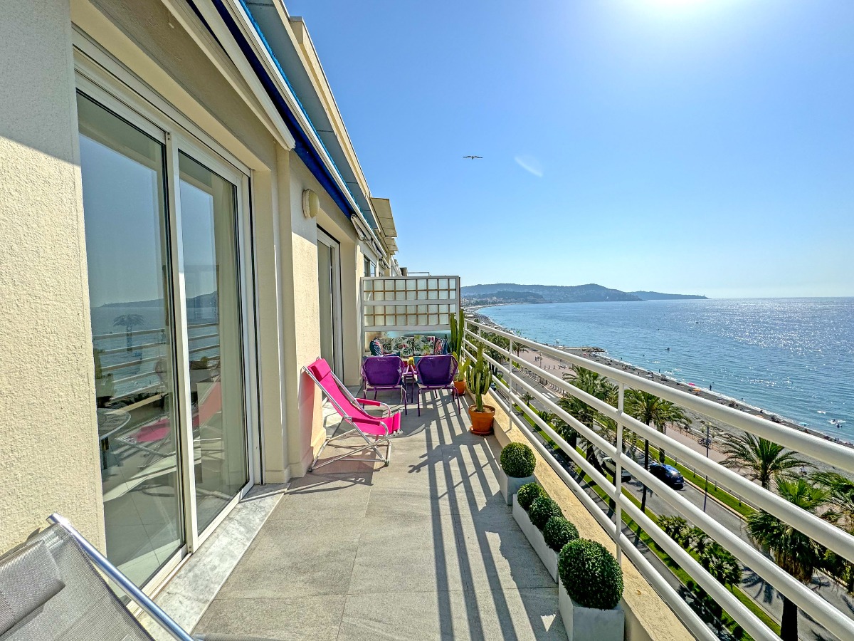 Apartment by the sea on the Cote d'Azur, in France