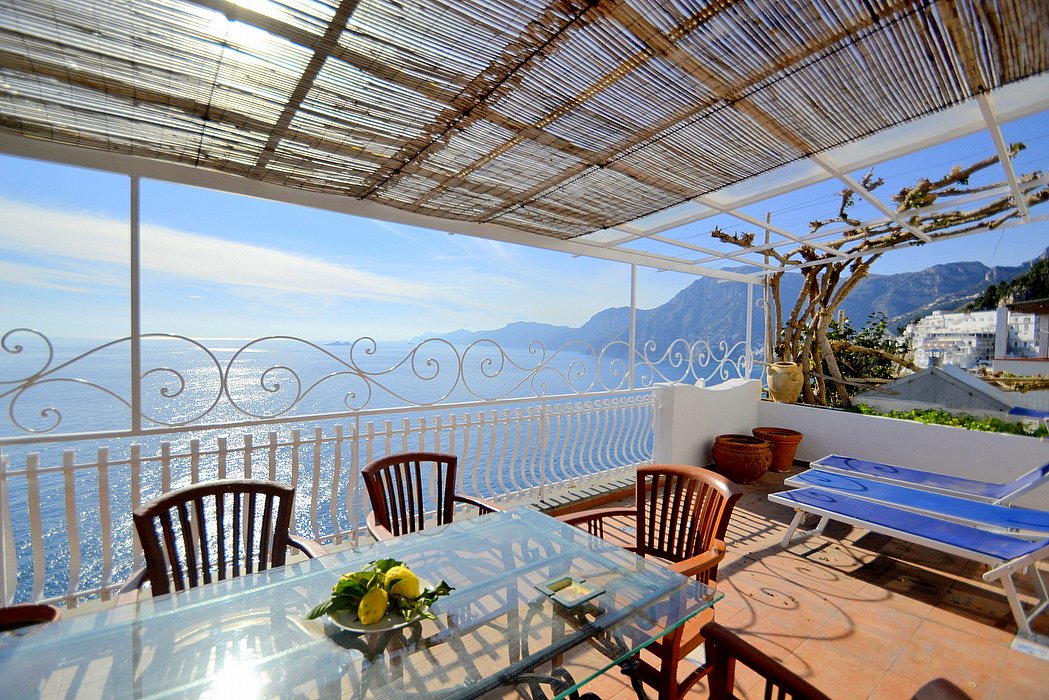 ������������ in Italy: villa, house in Amalfi �9429